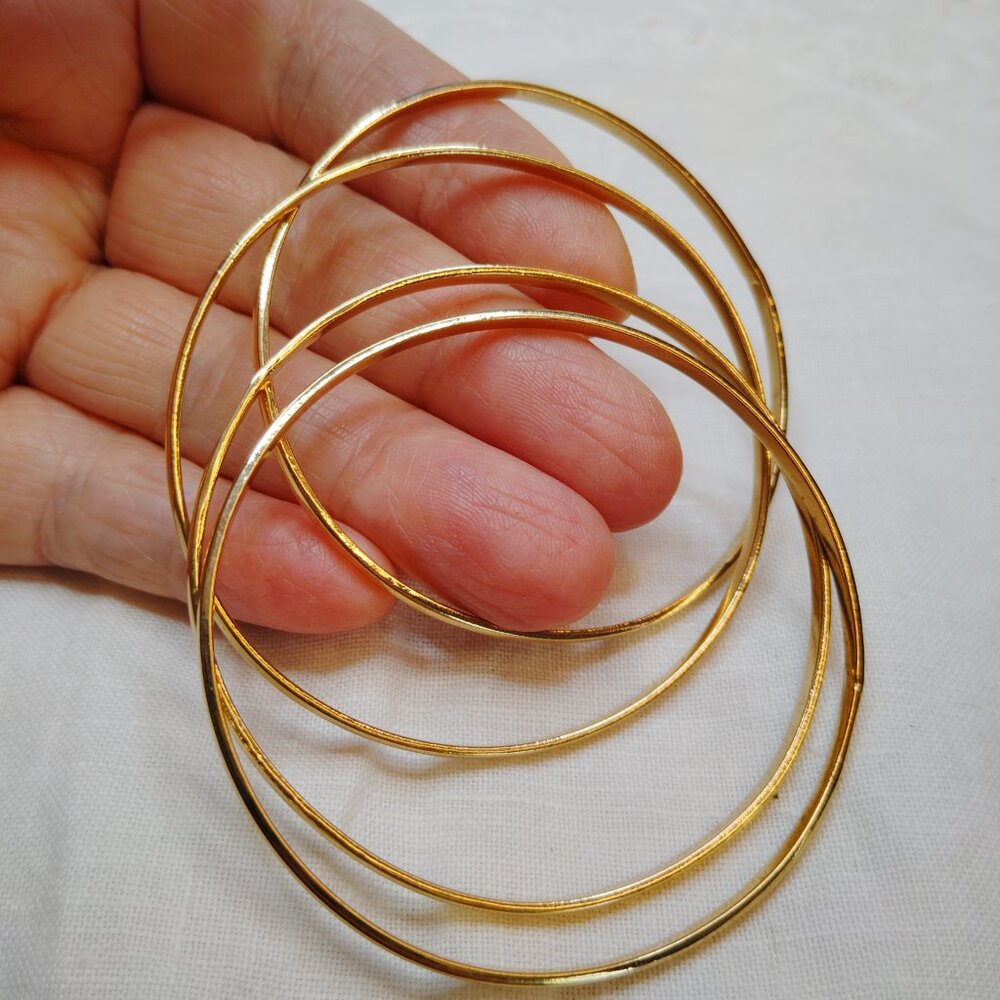 Set of 4 Gold‑Tone Thin Bangles – Petite Size 2.25” Inner Diameter